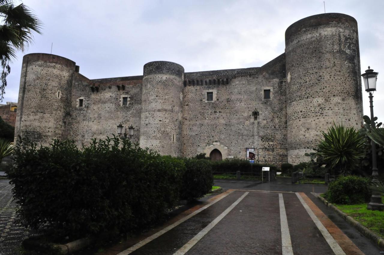 Ferienwohnung Terrazza Sul Castello Ursino By Wonderful Italy CTA Exterior foto
